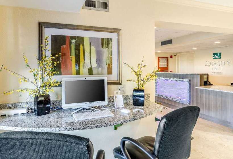 فندق Quality Inn Tanglewood