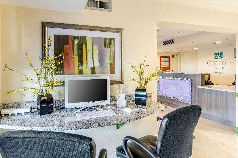 فندق Quality Inn Tanglewood