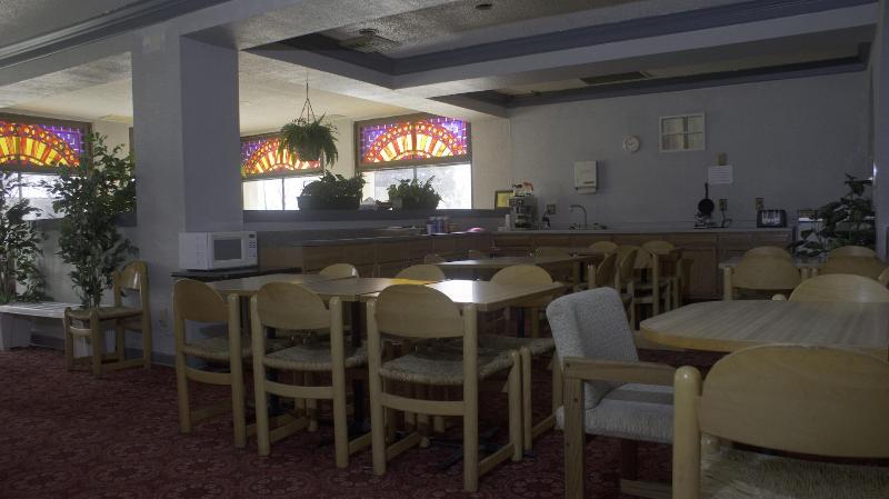 فندق Red Carpet Inn And Fantasuite