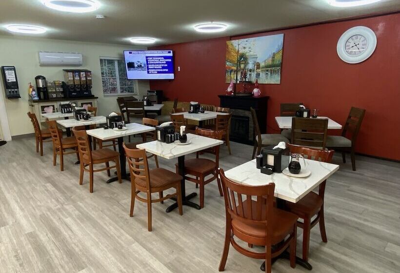 فندق Red Lion Inn & Suites Port Orchard