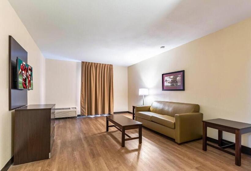 ホテル Red Roof Inn Plus & Suites Houston   Iah Airport Sw