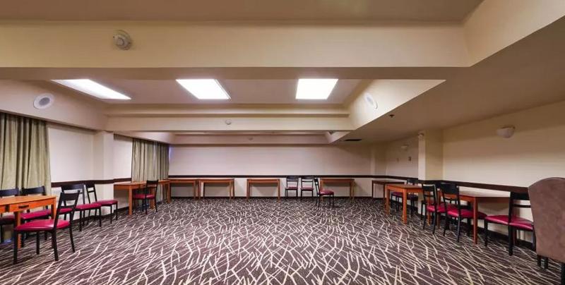 ホテル Red Roof Inn Plus & Suites Houston   Iah Airport Sw