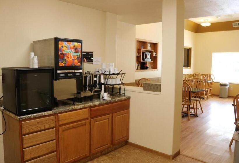 هتل Roosevelt Inn Mount Rushmore