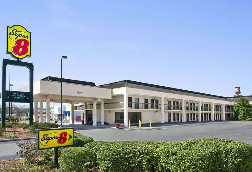 هتل Super 8 By Wyndham Oxford