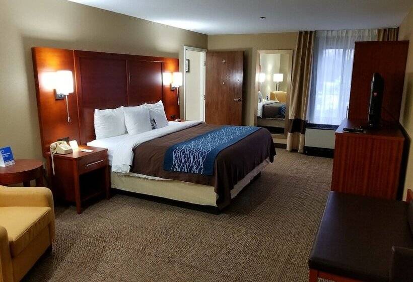 فندق Comfort Inn, Erie   Near Presque Isle