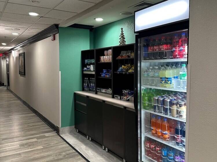 هتل Wingate By Wyndham North Little Rock