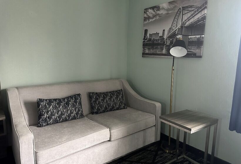 هتل Wingate By Wyndham North Little Rock