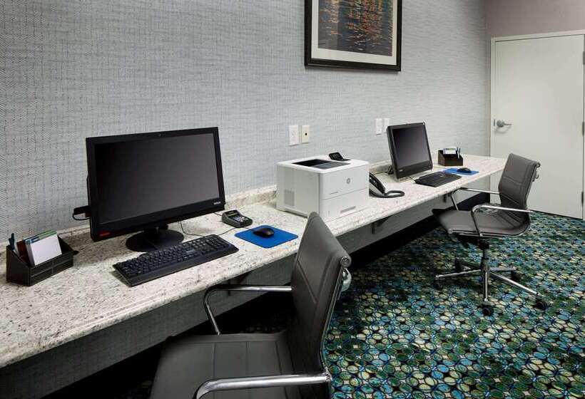 فندق Wingate By Wyndham St. Clairsville/wheeling