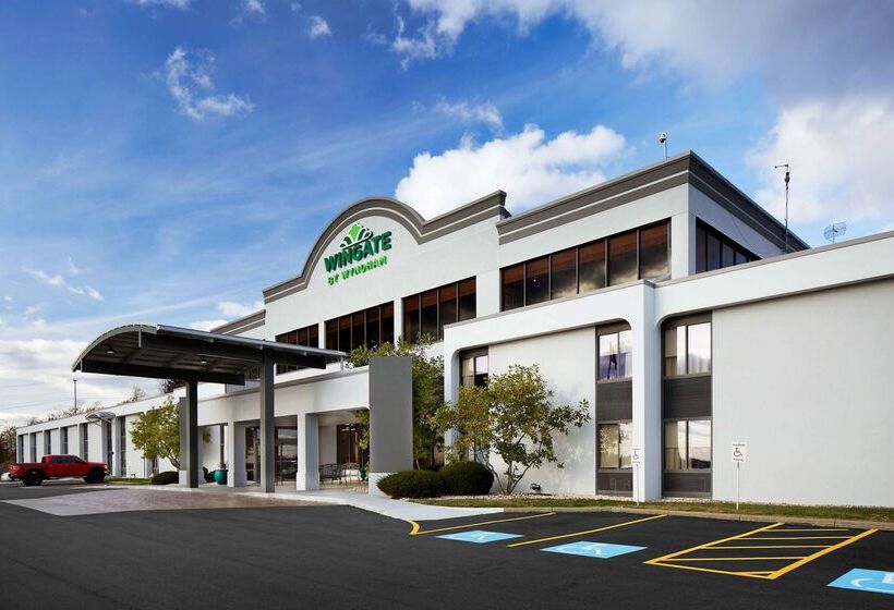فندق Wingate By Wyndham St. Clairsville/wheeling