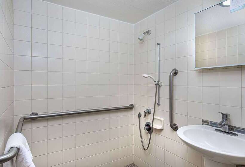 مُتل Super 8 By Wyndham Nashville West