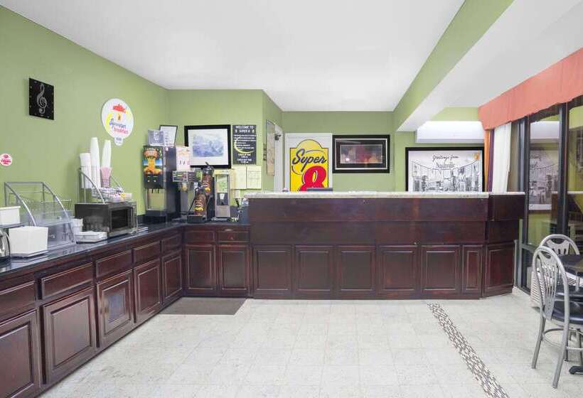 مُتل Super 8 By Wyndham Nashville West