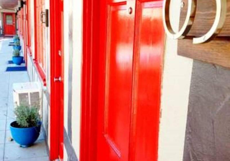 モーテル The Hamlet Inn