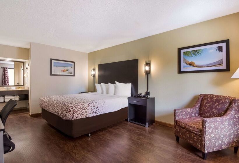 Surestay Hotel By Best Western St. Pete Clearwater Airport