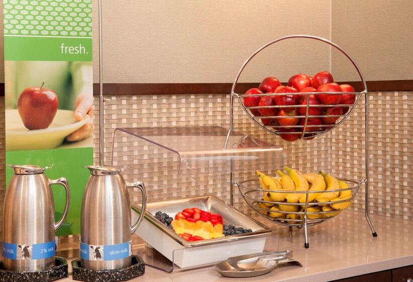 ホテル Spark By Hilton Stevensville