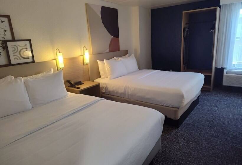 ホテル Spark By Hilton Stevensville