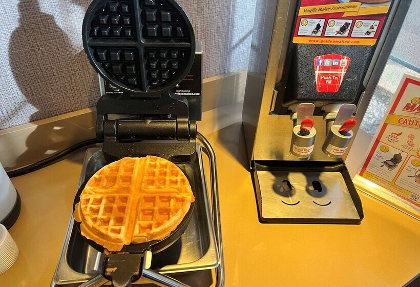 Surestay Plus Hotel By Best Western Tempe University