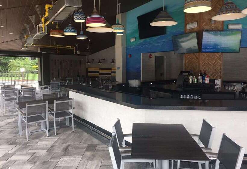 Wyndham Lake Buena Vista Resort Disney Springs® Resort Area