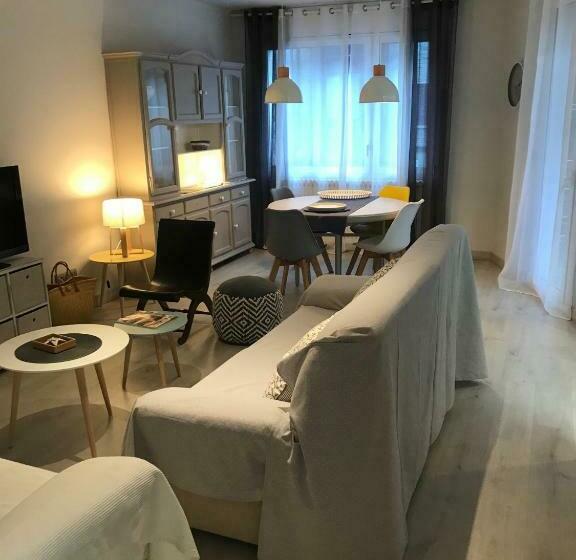 Apartamento Turístico Puigcerdá Correos