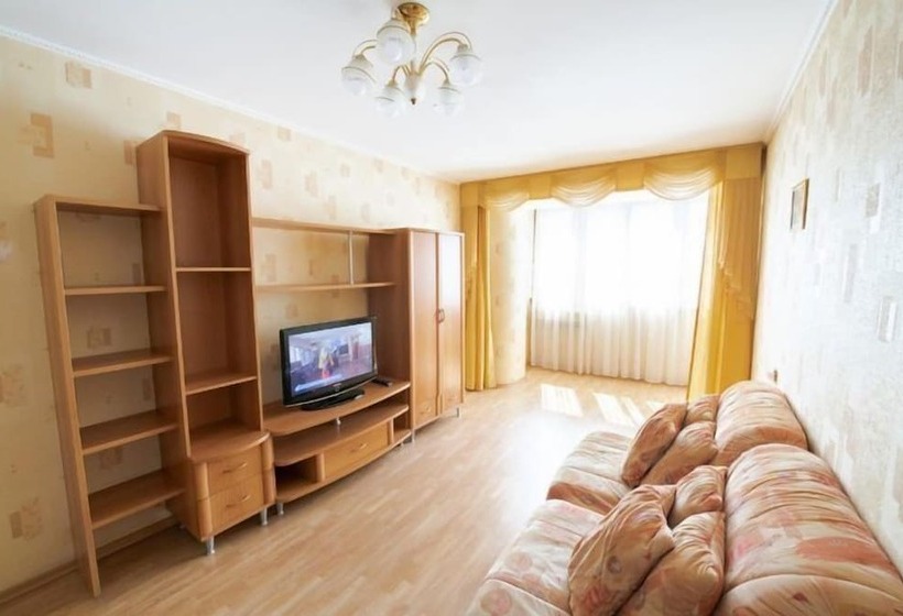 Apartment On Amurskaya St. 82
