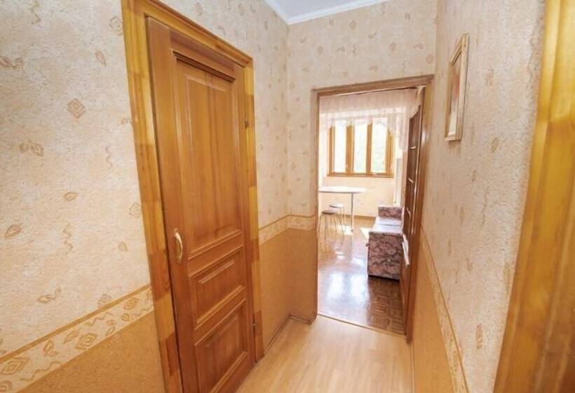 Apartment On Amurskaya St. 82