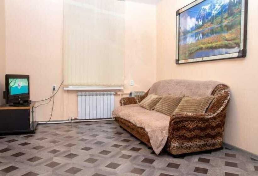 Apartment On Svetlanskaya St. 23