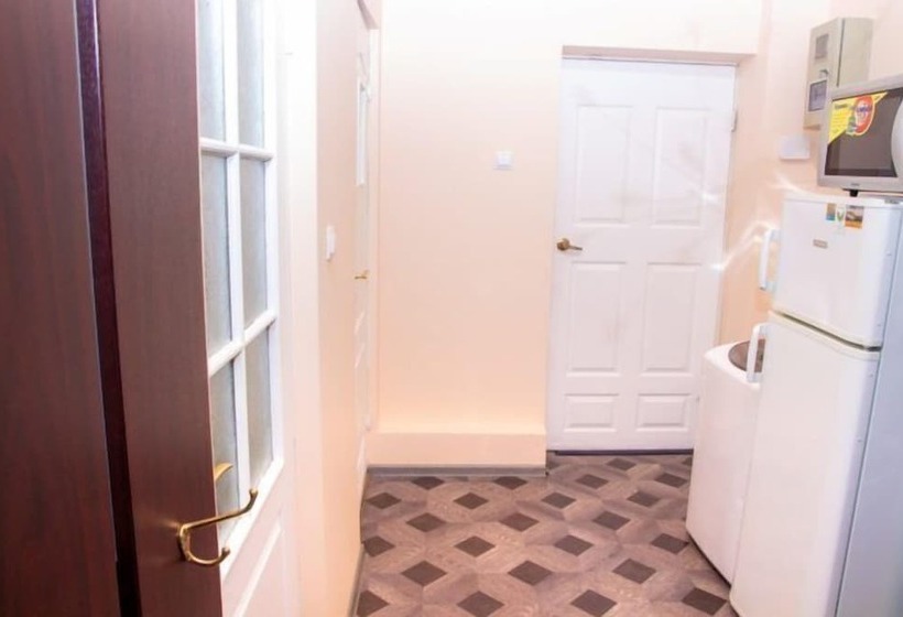 Apartment On Svetlanskaya St. 23