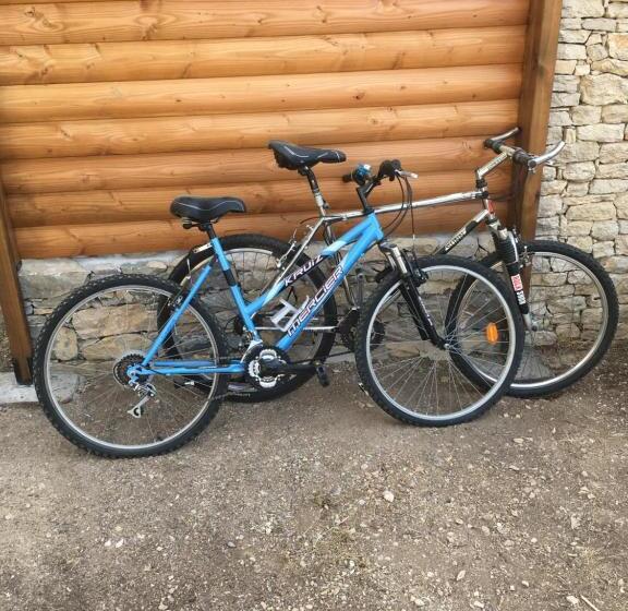 住宿加早餐  La Chambre Haute