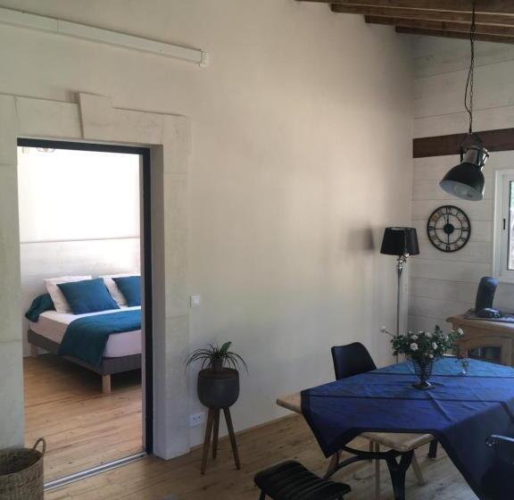 住宿加早餐  La Chambre Haute