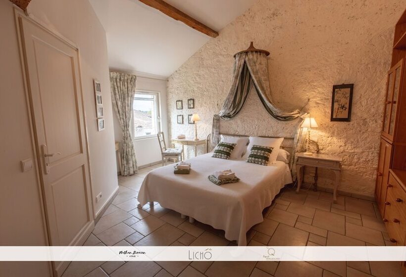 تختخواب و صبحانه La Grange De Bellefontaine