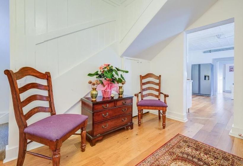 Bed and Breakfast The Bower S House