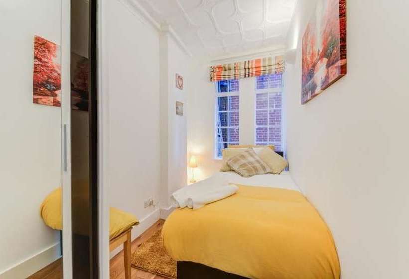 Bed and Breakfast The Bower S House