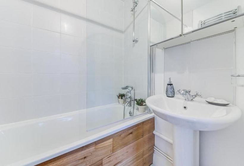 Bed and Breakfast The Bower S House