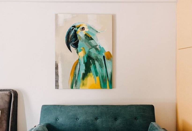 Best House, Nirvana Ii, Patra