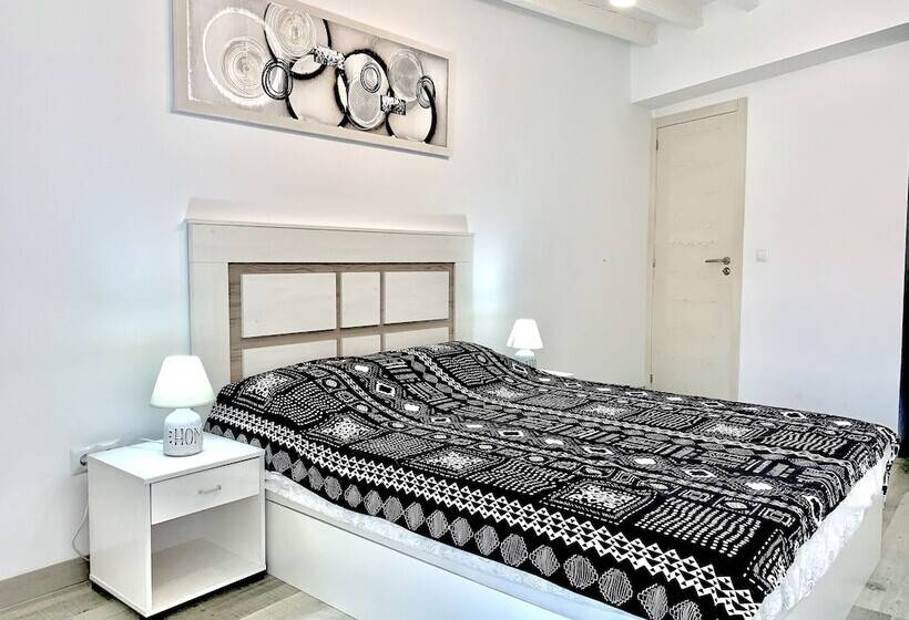 Casa Ekaterina De Novelda