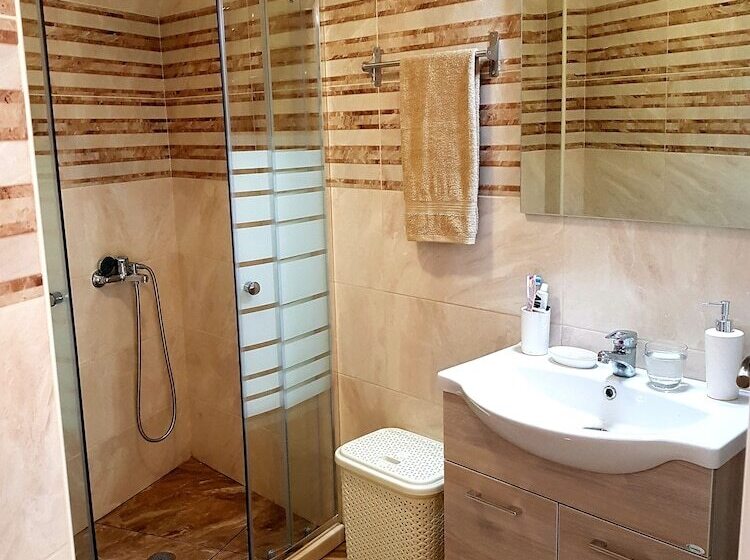 Emmanouil Airport Beach Apartment