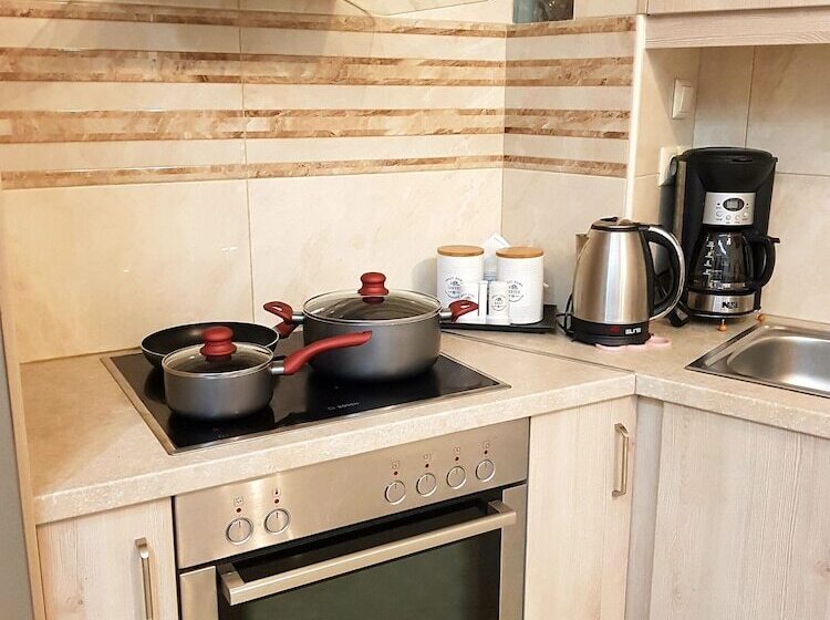 Emmanouil Airport Beach Apartment