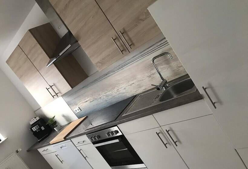 Ferienwohnungen Akh Home