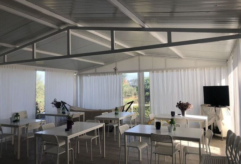 Giota Rooms