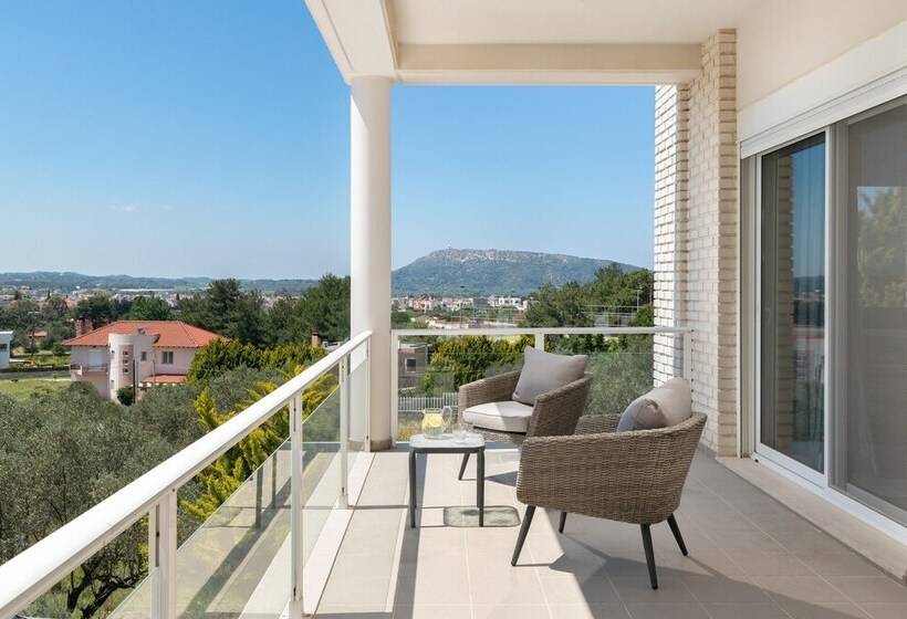 Hilltop Luxury Villa