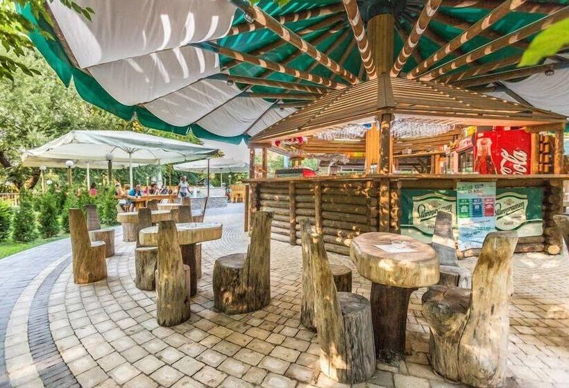 酒店 Kamp Slapic Glamping