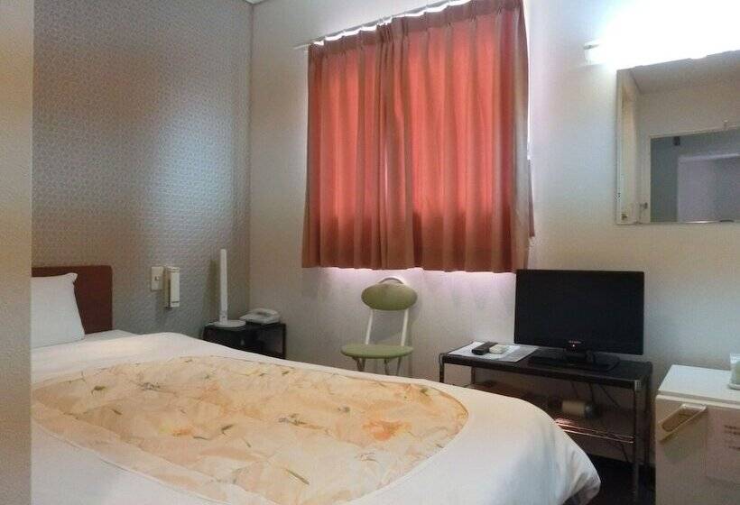 בית מלון כפרי Namba Plaza