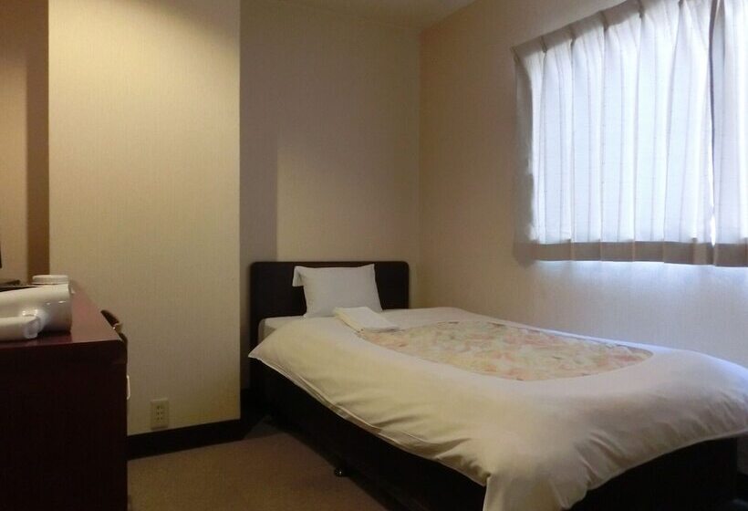 בית מלון כפרי Namba Plaza