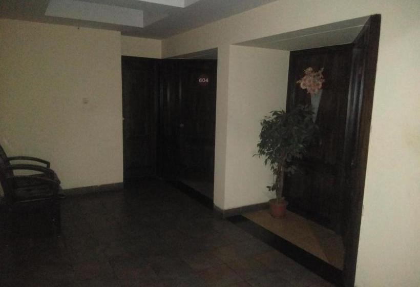 Отель Pavana Residency