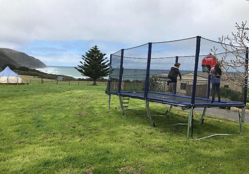 هتل Seacroft Estate