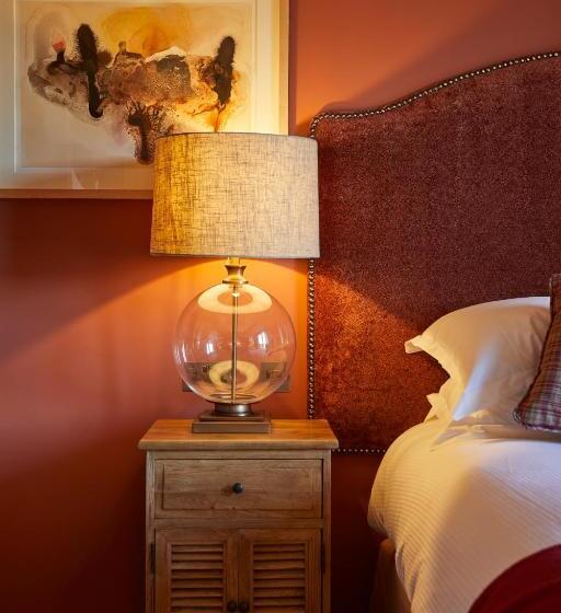 هتل The Duncombe Arms