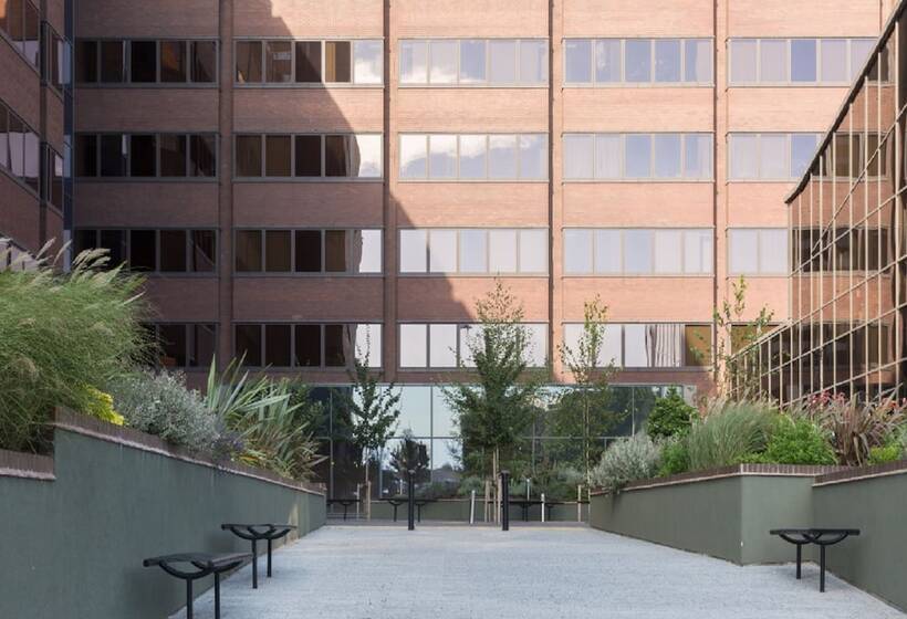 Kcs Luxury Apartment   Broad Street Birmingham