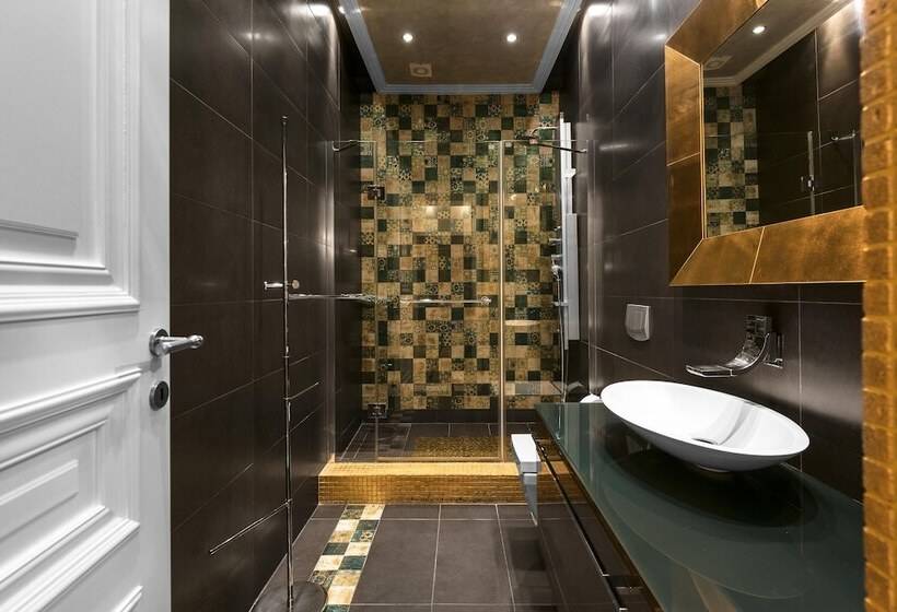 #luxlikehome   Aristotelous Grand View