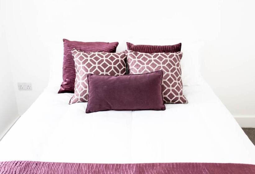 Mercia Apartment Bedford