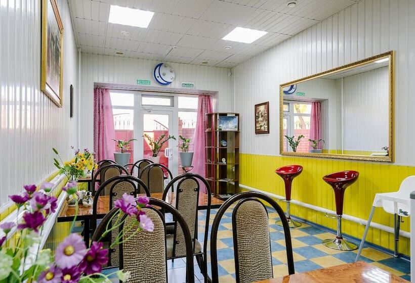 پانسیون 21 Century