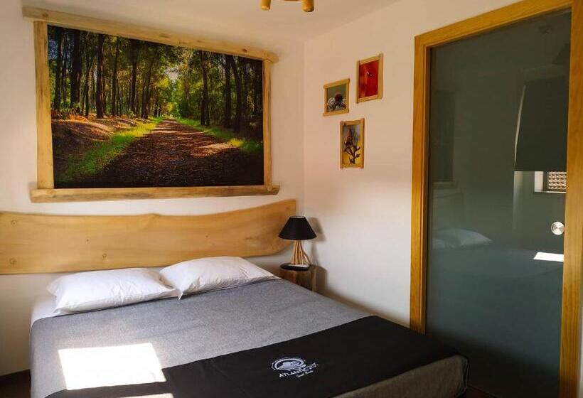 پانسیون Atlantic Spot Guest House